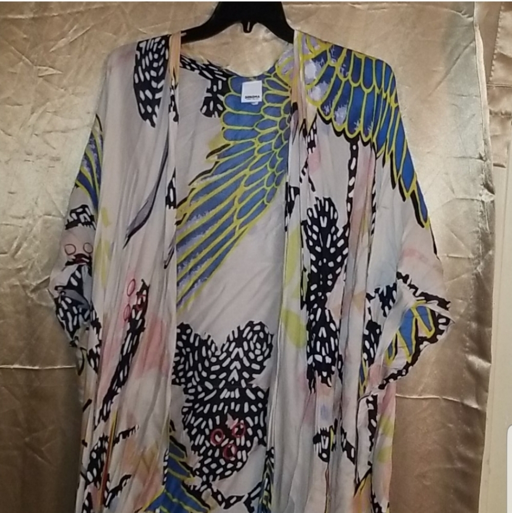 🚨 4 for $16 🚨 Lightweight shaw poncho